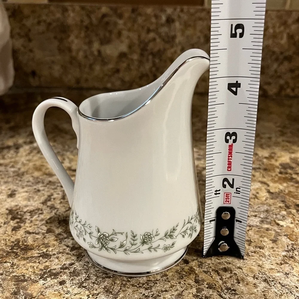 Mikasa Montclair Fine China Creamer Pale Green Leaves Silver Trim Japan G9059